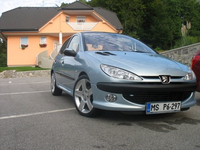 Peugeot 206 - foto povečava