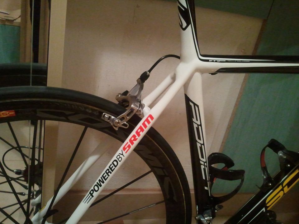 Scott addict r1 naprodaj - foto povečava