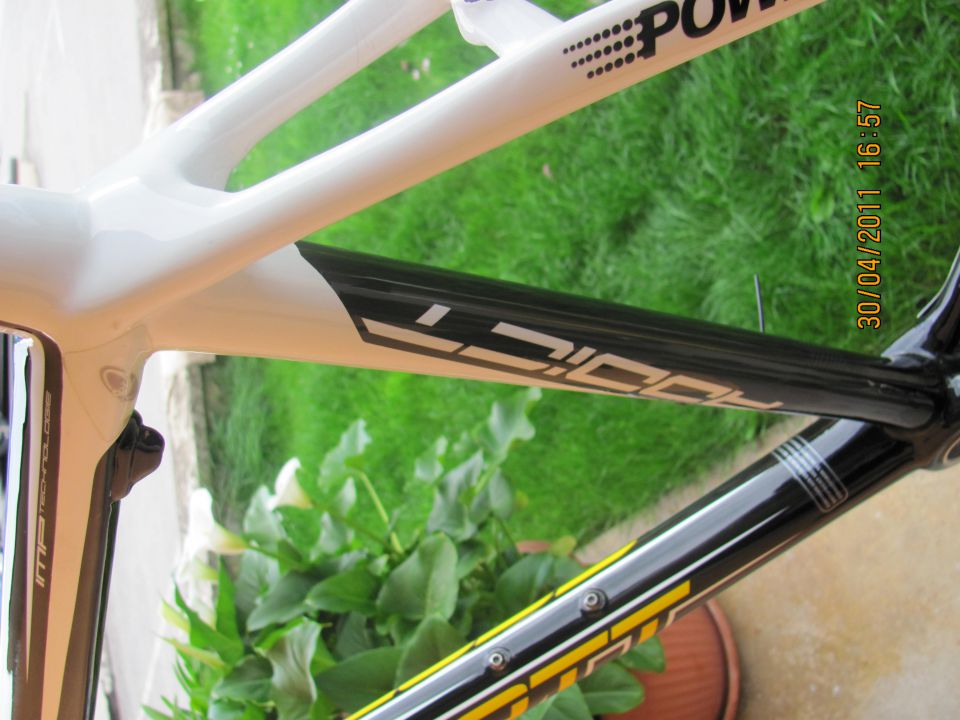 Scott addict r1 naprodaj - foto povečava