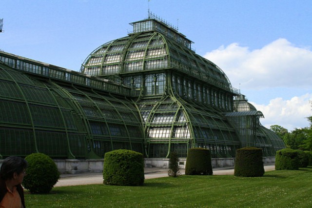 DUNAJ - PARK SCHÖNBRUNN - foto