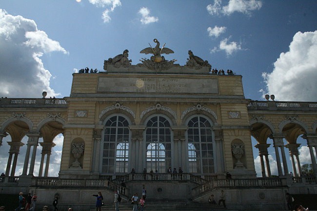 DUNAJ - PARK SCHÖNBRUNN - foto povečava