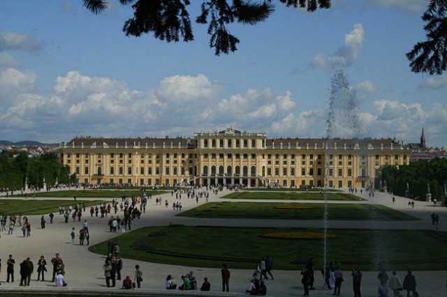 DUNAJ - PARK SCHÖNBRUNN - foto