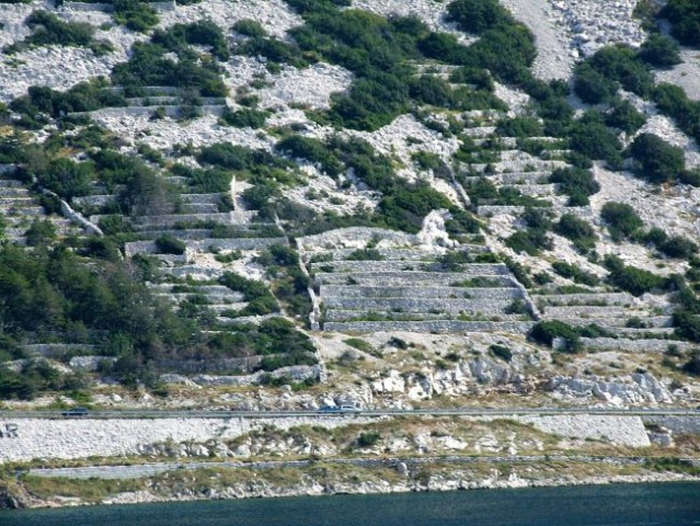 OTOK KRK - STARA BAŠKA - foto