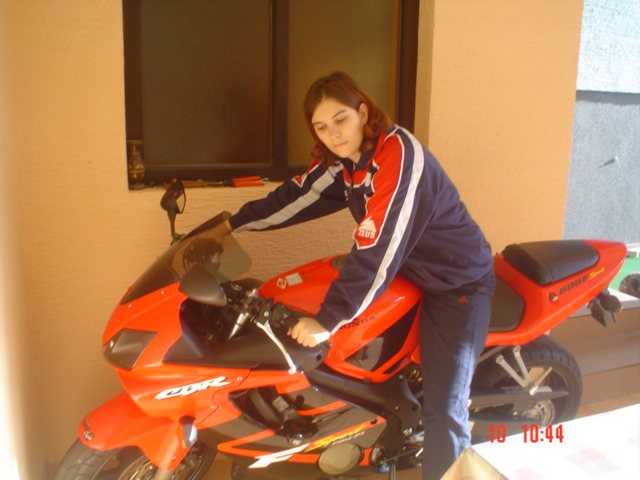 Honda cbr 600 fs - foto