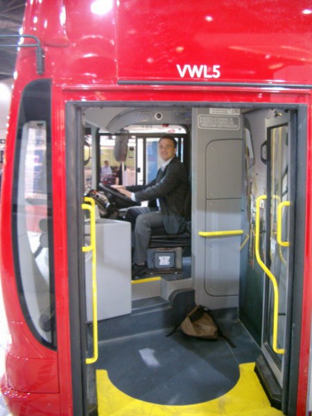 cuschtee - london doubledecker driver