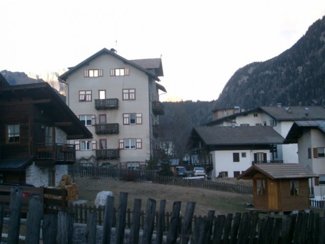 1.šola v naravi - dolomiti (pozza di fassa) - foto