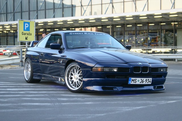 BMW 850i - foto