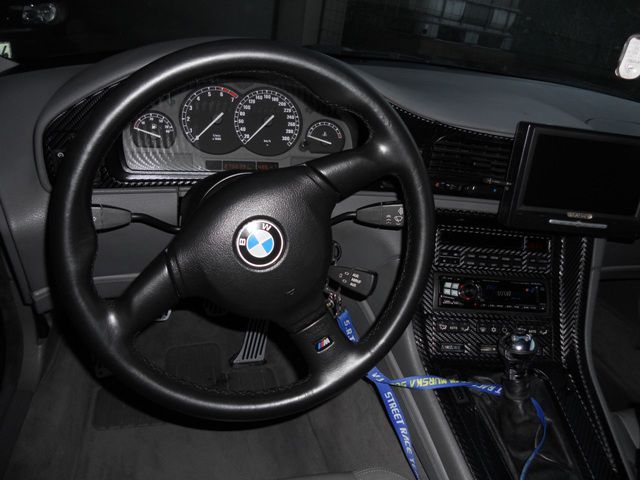 BMW 850i - foto povečava