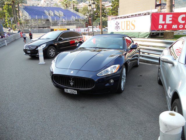 Monaco - Cannes cars 2011 - foto