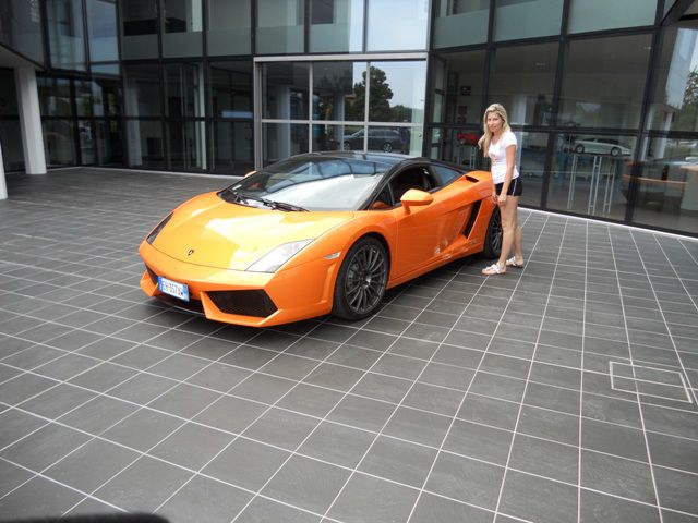 Lambo 2011 - foto povečava