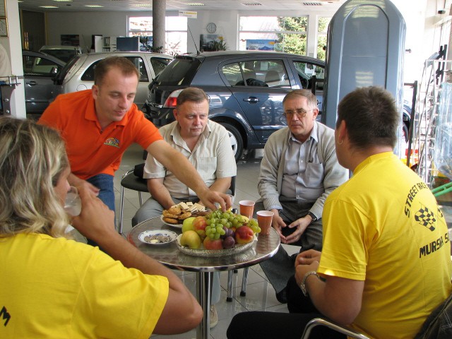 Tiskovna konferenca - foto