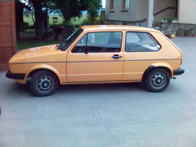 VW Golf 1 (mobitel) - foto povečava