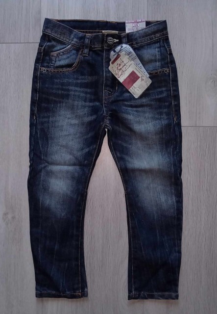 110-zara nove kavbojke-z etiketo, nastavljiv pas cena: 12 eur