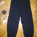 104-NOVA GAP TRENIRKA-zapakirana, 4T, temno modra, nekosmatena  cena: 9 eur