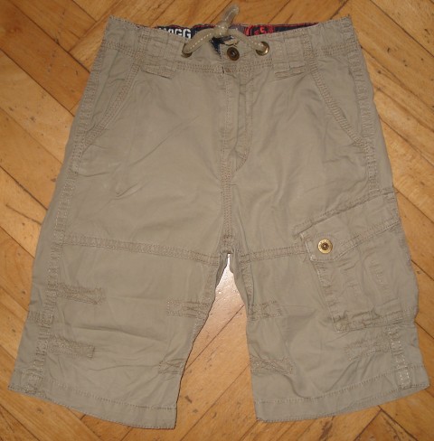 98-hm poletne hlače-lepo ohranjene, frajerske cena: 6 eur