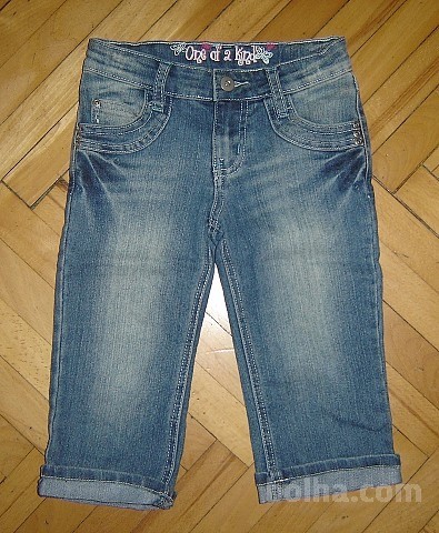 122-JEANS KAPRI HLAČE-1x oblečene, mehke  cena: 6 eur