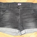 146-F&F JEANS KRATKE HLAČE-lepo ohranjene, nastavljiv pas   cena: 6 eur