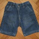 110-KRATKE HLAČE TIMBERLAND-jeans, lepo ohranjene  cena: 4 eur