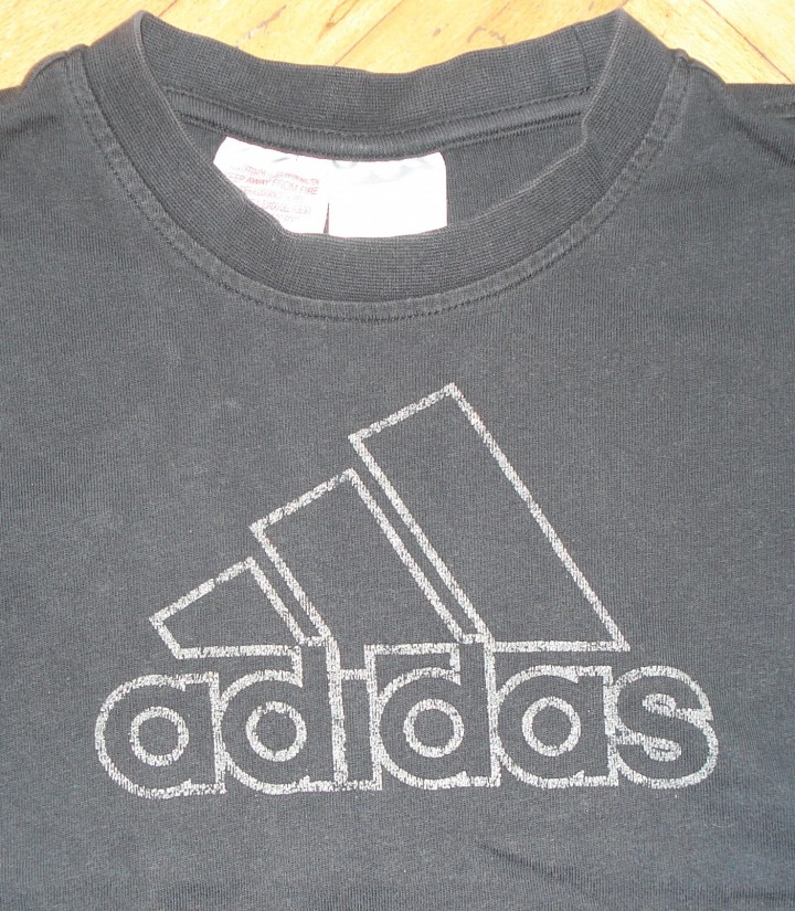 122/128-ADIDAS MAJČKA-aplikacija srednje ohranjena