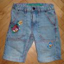 110-HM JEANS KRATKE HLAČE ANGRY BIRDS-nošene, ohranjene  cena: 5 eur