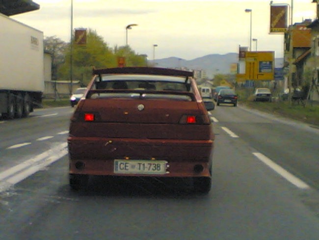 Alfa Romeo - foto povečava