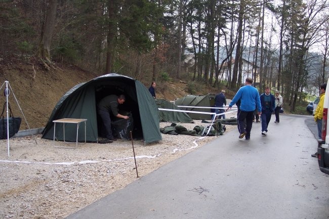 Postavljanje šotorov