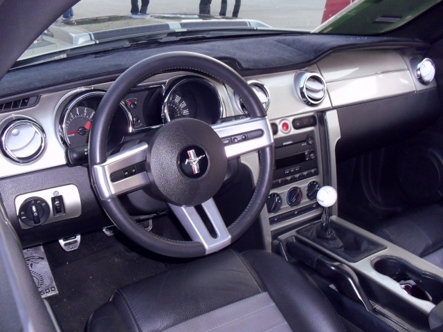 Srečanje ameriških vozil 19.9 2009 Btc - foto