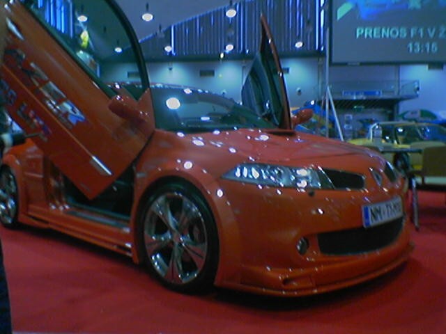 Avtoshow ljubljana 10.9 2006 - foto