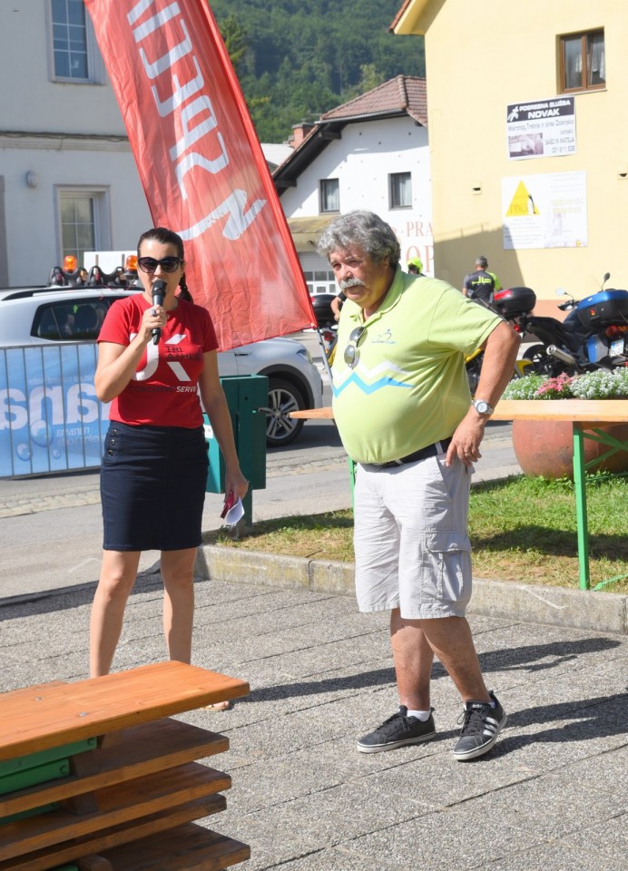 15. kolesarski maraton Dana - 1 - foto povečava