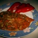 zelenjava v čebulno paradićnikovi omaki, rdeča paprika