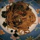 sojini špageti z zelenjavno omako