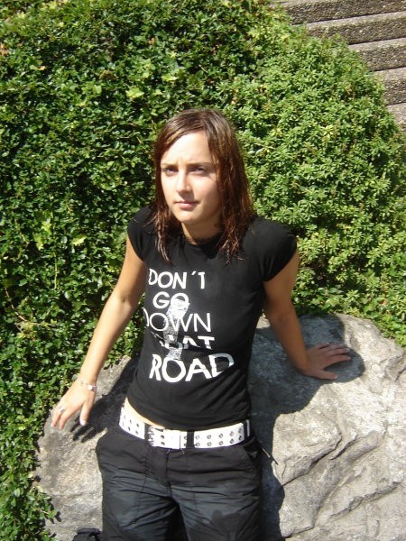 to pa fejs vredi dekliča,katja :**