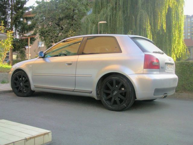 Audi S3 - foto