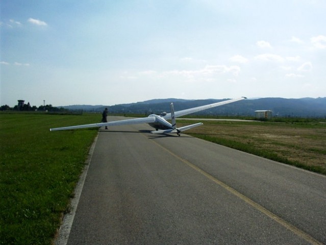 Letalski center Maribor - foto