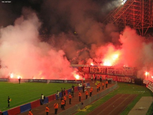 Hajduk-Dinamo 1. 10. 2006 - foto
