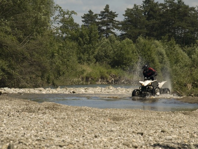 Quad08 - foto povečava