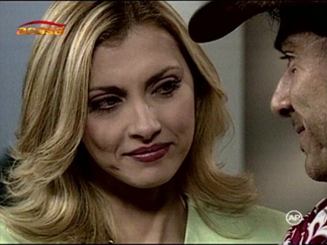 AMOR A PALOS 91cap. - foto