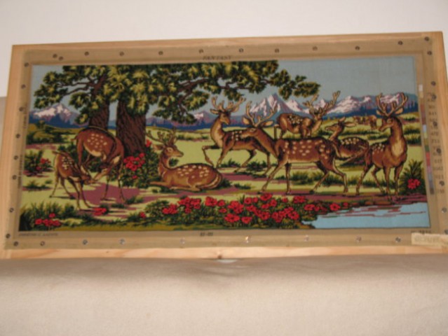 Jeleni; 111x50cm; 96048 šivov