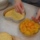 skutina torta z breskvami