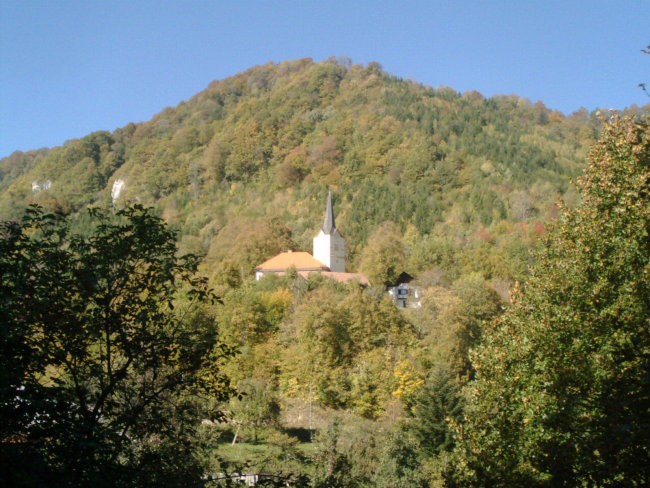Cerkev nad Reško kočo
