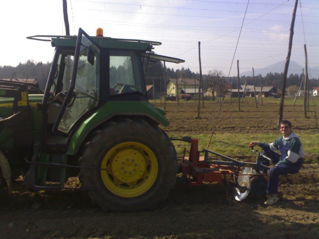 Traktor - foto povečava