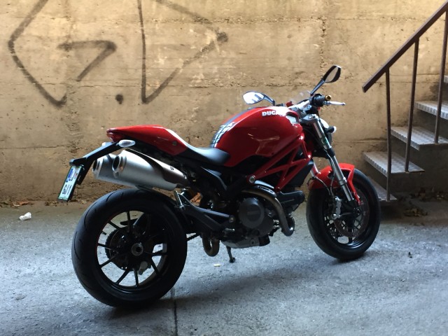 DUCATI Monster 796 - foto