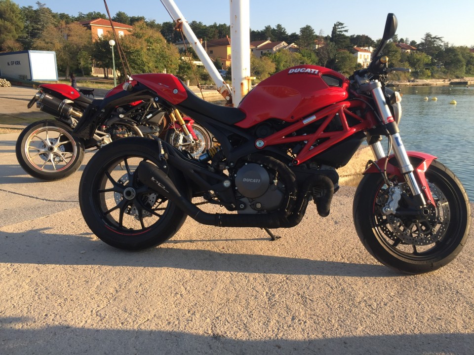 DUCATI Monster 796 - foto povečava