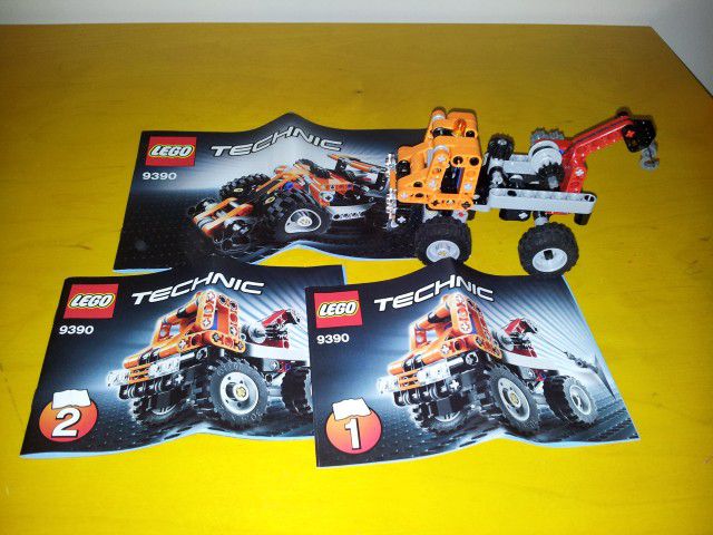 Lego Technic za 2 različna modela vozila