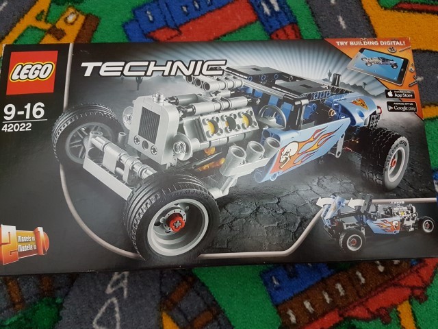 Lego technik št. 42022 Hot rod super vozilo