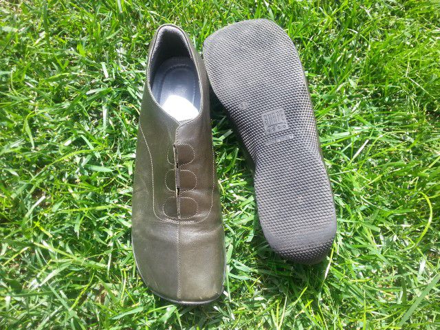 Ecco usnjeni čevlji št. 5,5 ali 39 ali 25 cm