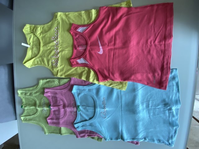 5x majica z naramnicami (Benetton in Nike) 8-9 let