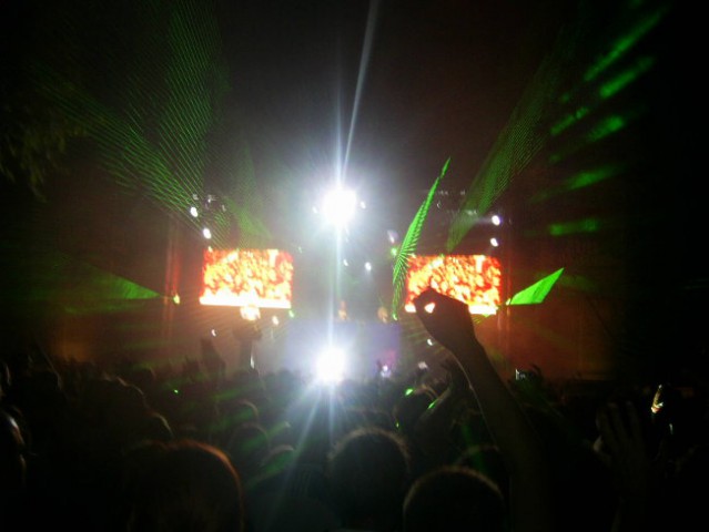 25.8.07- Žur z razlogom Umek v parku Tivoli,  - foto