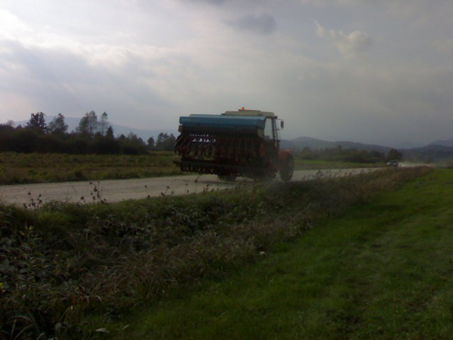 3 METRE ŠIROKE VRTAVKASTE BRANE + ENAKO ŠIROK - foto povečava