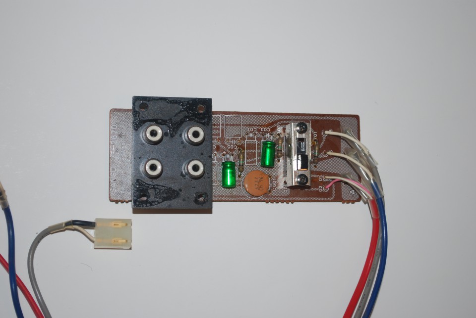 Pre/main switch board with new Nichicon MUSE Bipolar capacitors and with cleaned switch (V